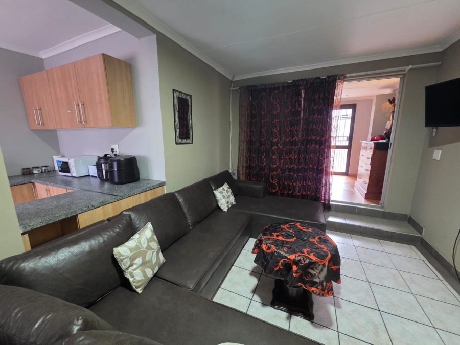 4 Bedroom Property for Sale in Sasolburg Ext 4 Free State